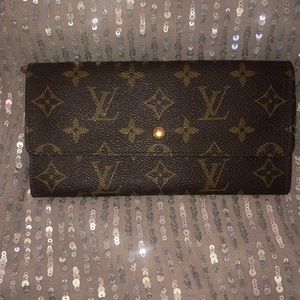 100% Authentic Louis Vuitton Monogram Wallet